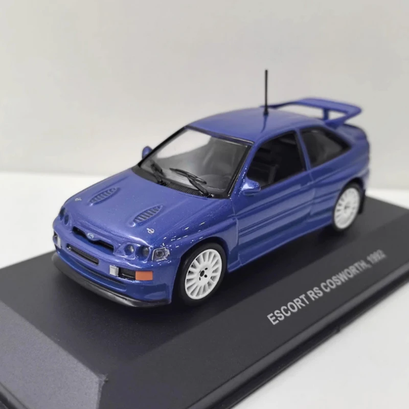 

SOLIDO литой под давлением масштаб 1:43 ESCORT RS 1992, модель автомобиля из сплава, готовая коллекция моделирования, украшение для мальчика, подарок, игрушка, статическое шоу