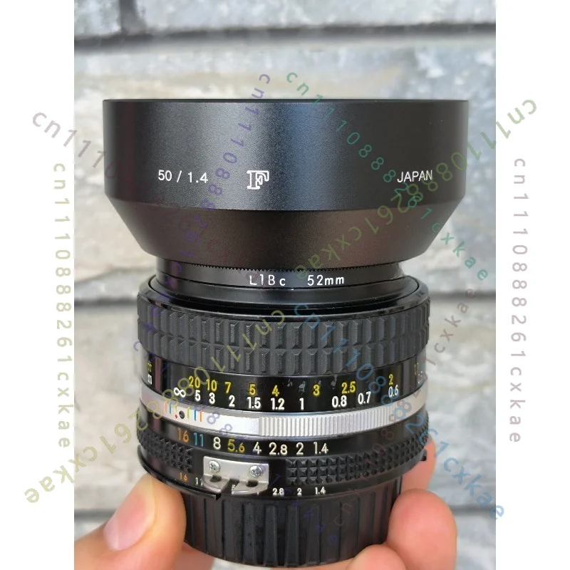 52mm Screw‑in Metal Lens Hood for Nikon AUTO AI AIS 50mm F1.4 F2 AF 50mm F1.4 F1.8D Camera Lens Sun Shade Protective Accessory