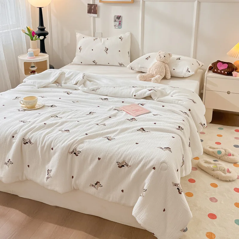 

A-class mother and baby grade cotton double-layer wrinkled yarn summer blanket, air-conditioned dormitory single person summer b