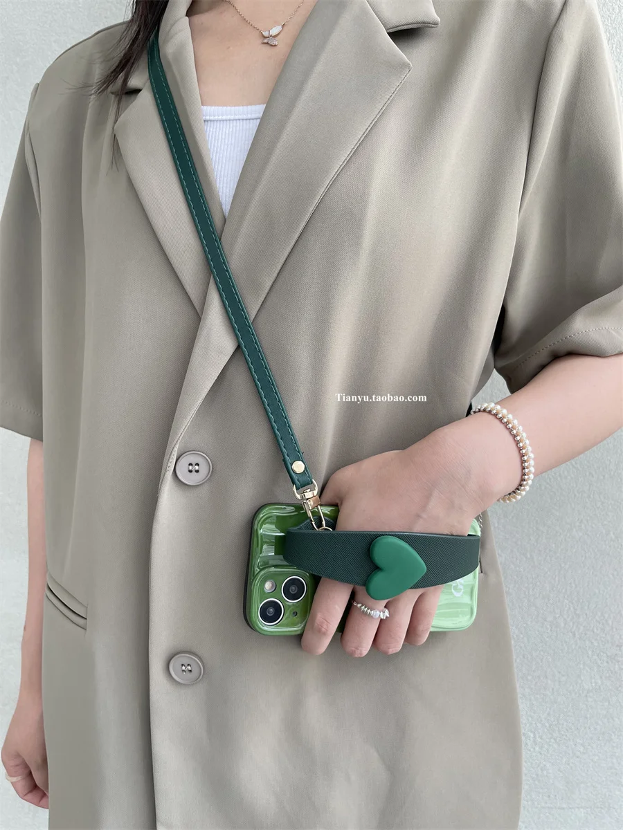 ฤดูร้อนใหม่สีเขียวสําหรับ Apple 15 PRO MAX เคสโทรศัพท์ iPhone 14 กรณี 13 Pro Love wristlet 12 PROMAX สามารถพกพา 15 crossbody 12 Pro