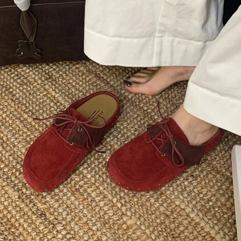 النساء الشقق النعال البغال أحذية الاتجاه الصنادل 2025 الخريف موضة Slingback حذاء رياضة المشي حذاء كاجوال Mujer الوجه يتخبط