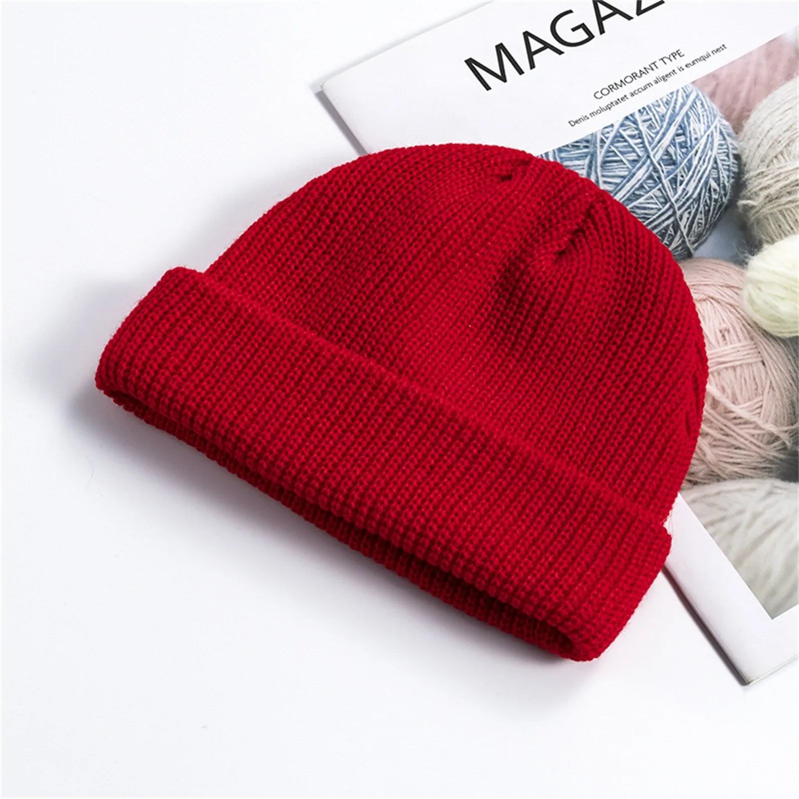 Men's and Women's Knit Warm Hats Solid Color Cute Chunky Caps Knitted Stretchable Warm Winter Windproof Red White Black Hat