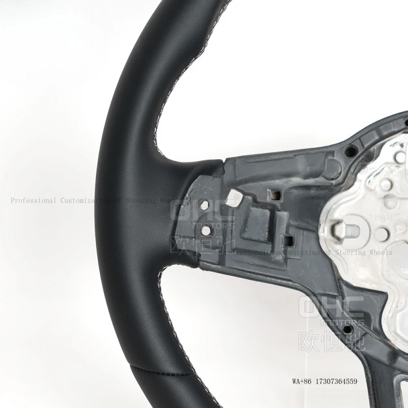 Suitable for 15-19 German Volkswagen GTI Golf 7 modification and upgrade to a high-end full-leather car steering wheel