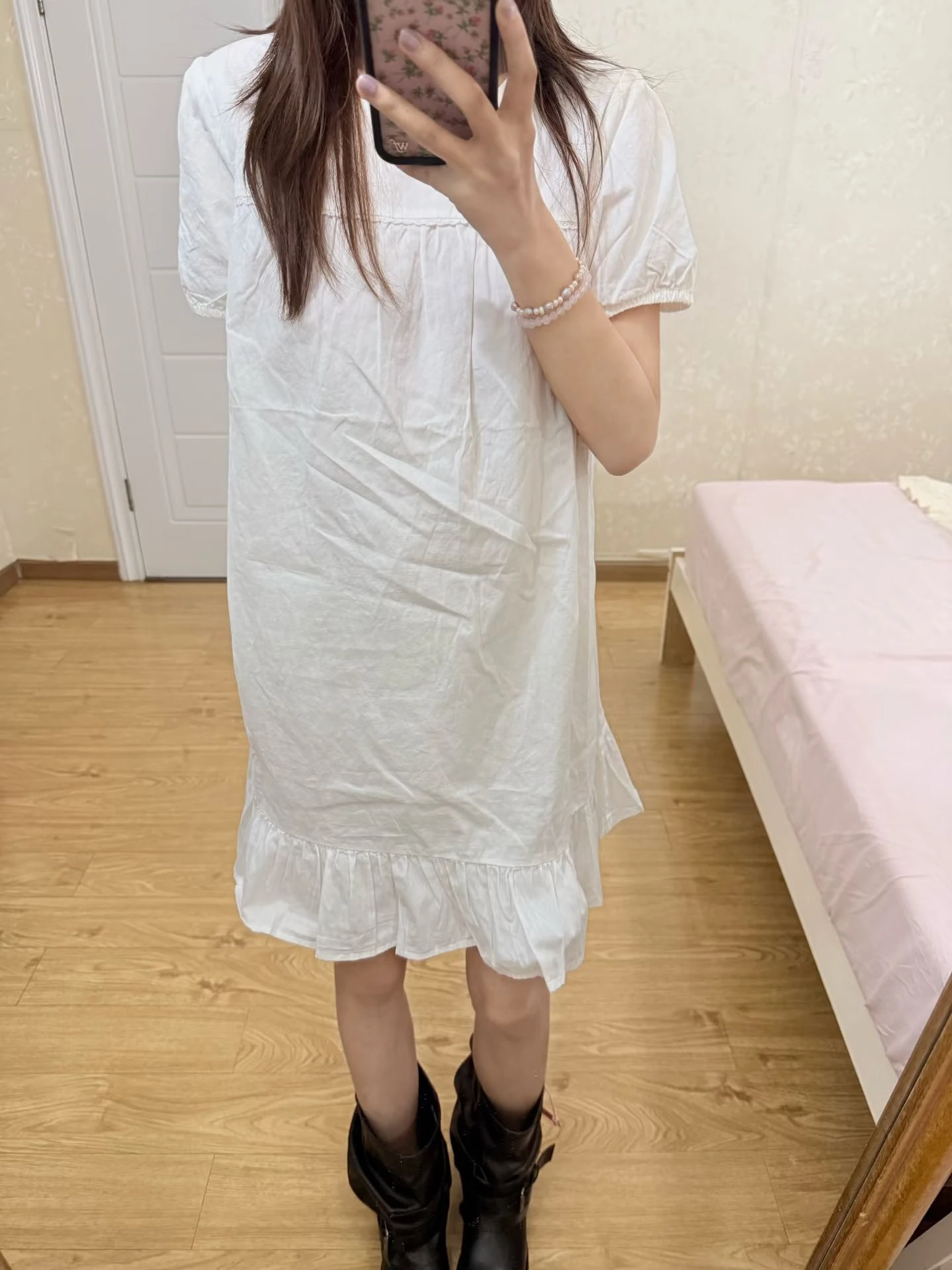 Rüschen-Saum Loses Minikleid Damen Sommer O-Ausschnitt Kurzarm Baumwolle Kurze Vestidos Weiß Einfacher Preppy-Stil Kleider
