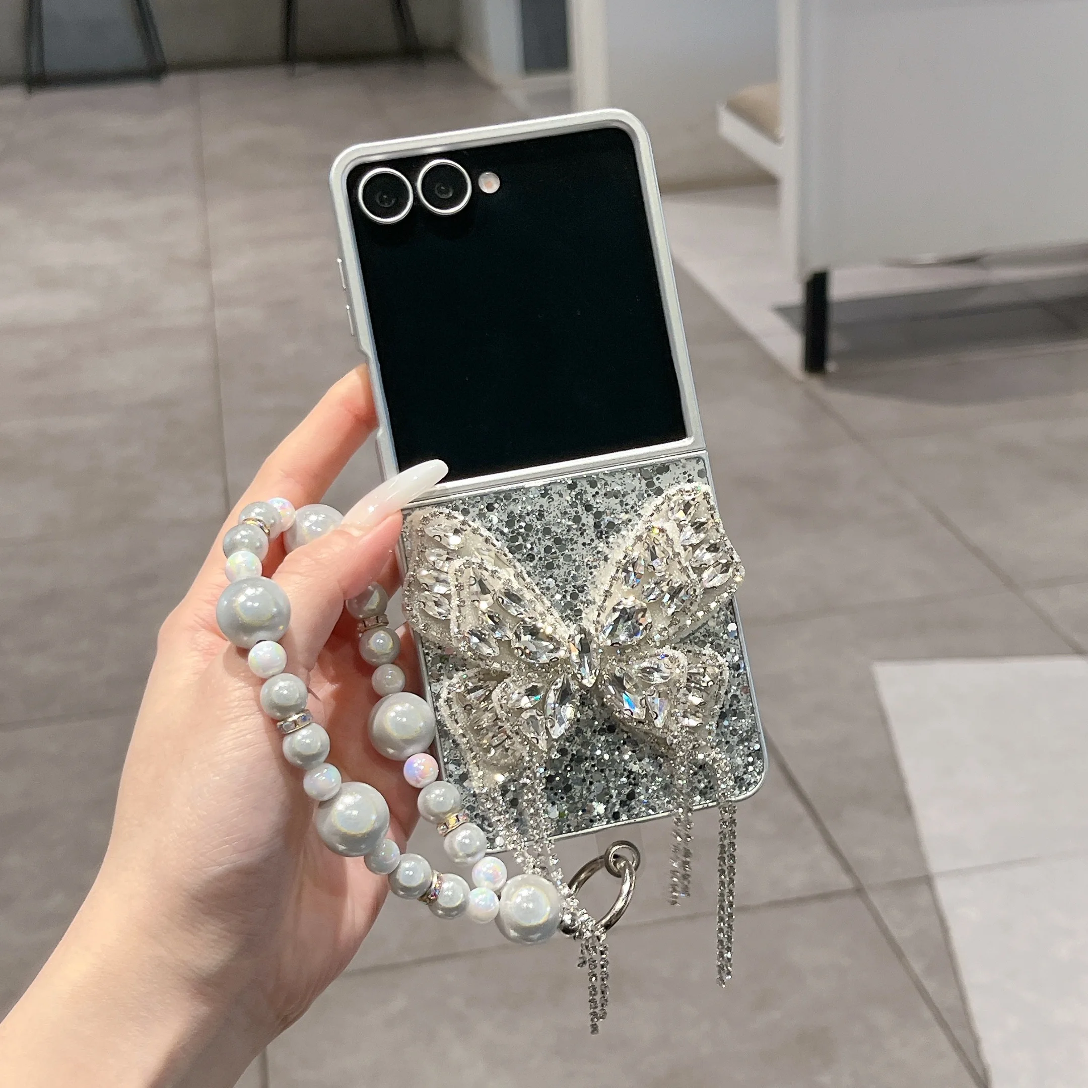 

Luxury 3D Sparkling Butterfly Phone Case for Samsung Z Flip 7 3 4 5 6 7fe Shockproof Protective Case Accessories Bracelet Lanyar