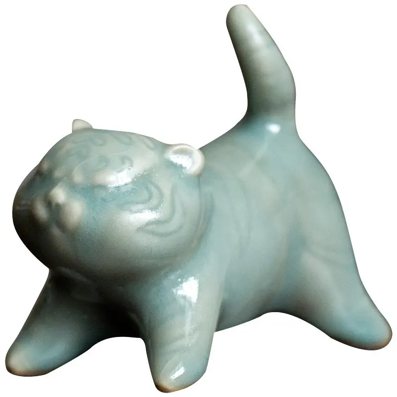 Official kiln tiger tea pet ornament small boutique Rudao Ru porcelain cute zodiac Yinhu tea ceremony tea play gift