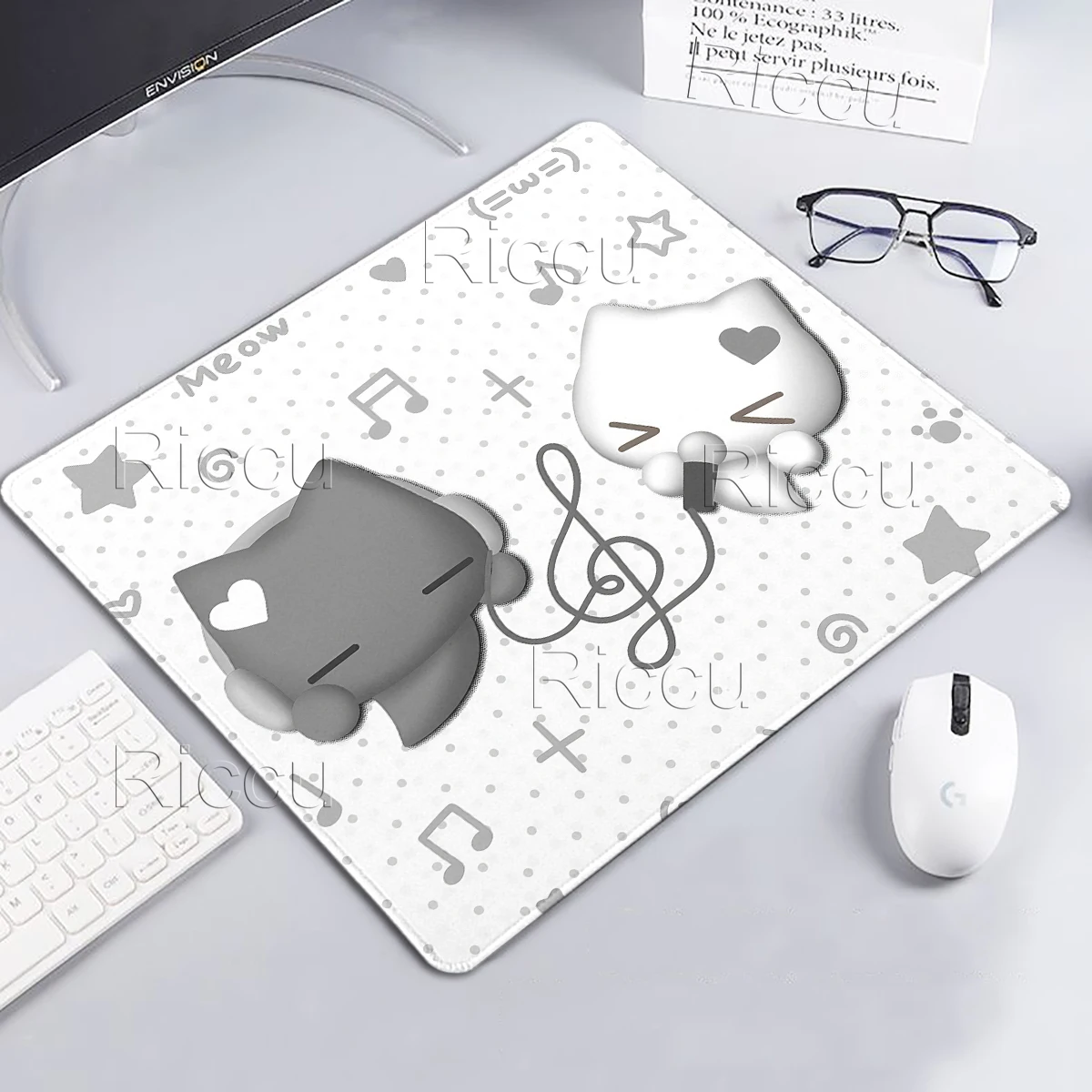 Rubber Desk Pad Protector Anime Japanese Angel Cat INS Mouse Pad Office Desk Aeccessories Mat Polka Dots Non-Slip Gaming XS Mats