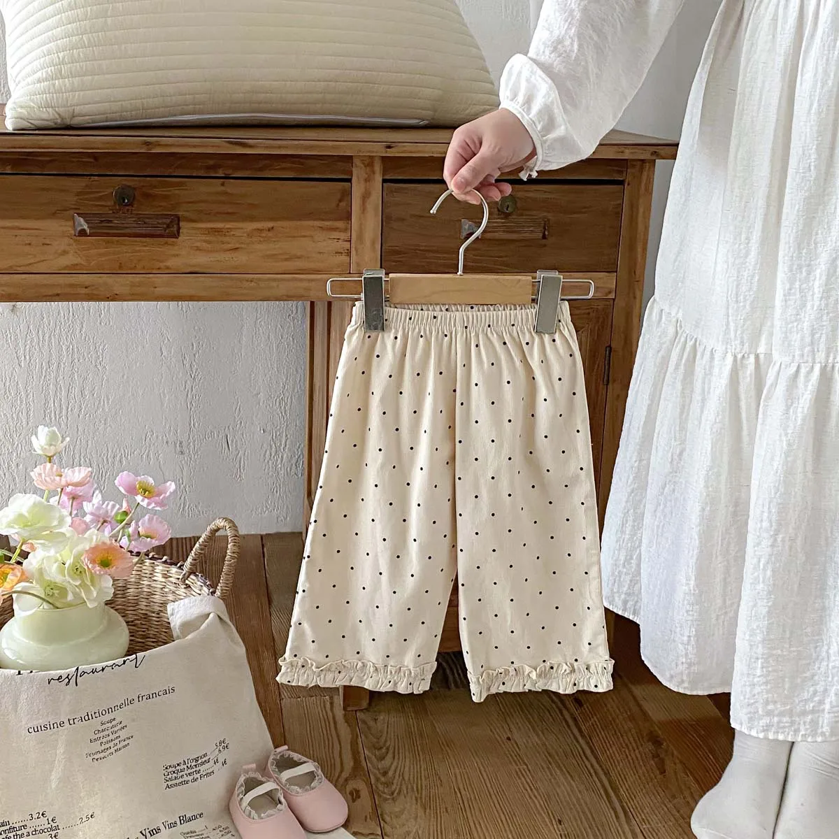 Korean Version of Spring Girls' Wave Dot Corduroy Lace Straight-Leg Pants, Girls' Fashionable and Comfortable Corduroy Long Single Pants