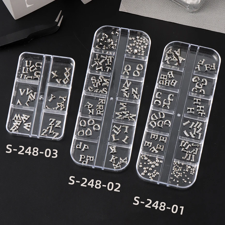 Sparkling letter bead Nail Charm - Slivery Alloy Alphabet & Number Nail Art Accessories for Women Y2K Sparkling Rhinestone Charm