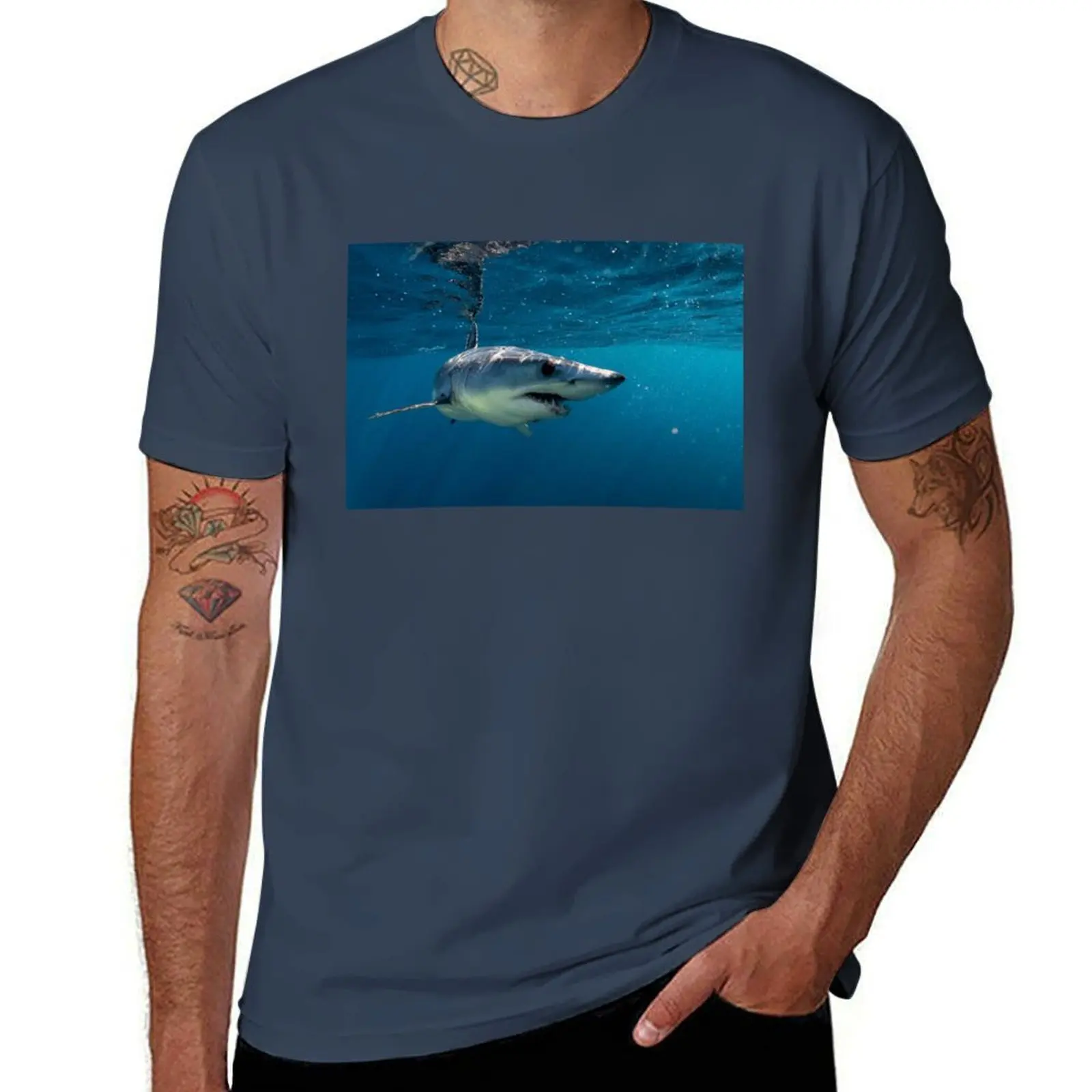 

Mako Shark, zippin' around Cabo T-Shirt custom t shirt blue archive customizeds T-shirt men