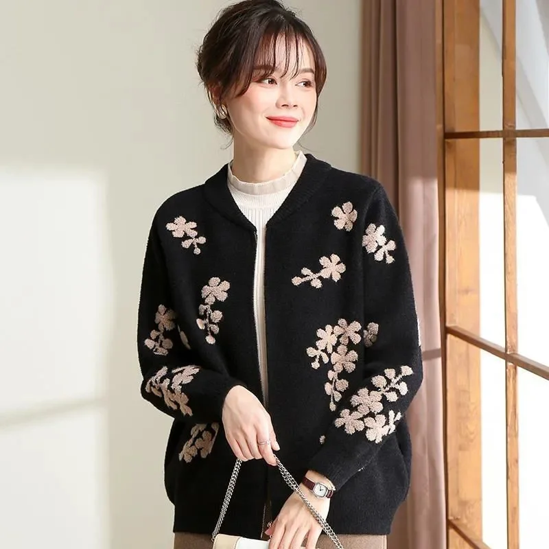 

Korean Women Fashion Long Sleeves Short Sweater Female Round Neck Knitting Jacket Spring Autumn Lady Large Size 4XL Knitted Coat