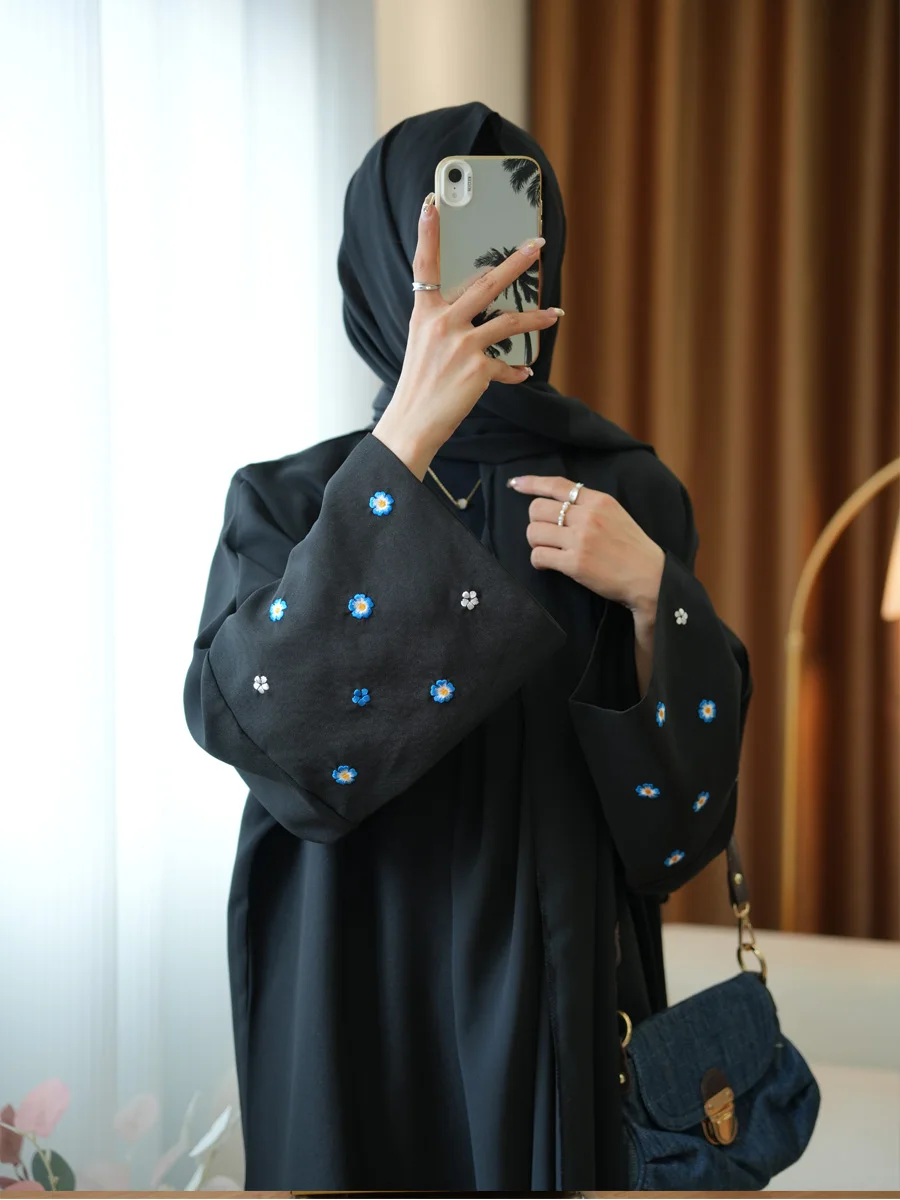 Ramadan Abaya for Women Loose Open Linen Dubai Luxury Abaya with Bat Sleeves Heart Embroidery Design Plain Kaftan no Hijab