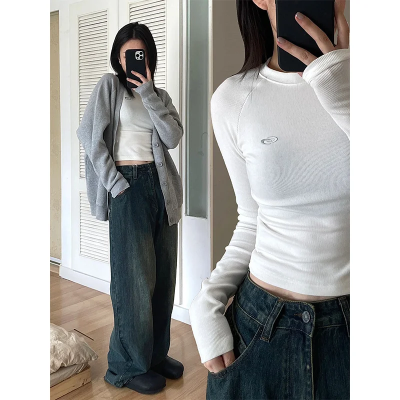 

Женские джинсы 2025, большие размеры, потертые, рваные, с потертым подолом, гранж, альтернативный панк-рок, субкультура, подробный крой