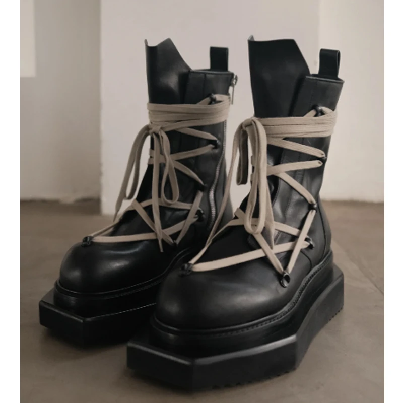 

Personality Cross Lace-Up Platform Black Ankle Boots Man Winter 2026 Fashion Chunky Sole Biker Boots Men's Mid-Calf Boots