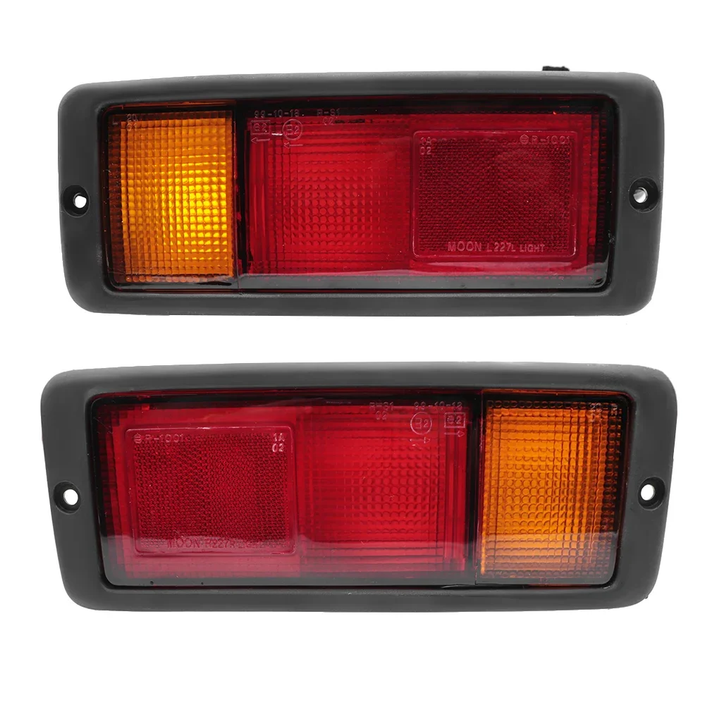 Car Rear Tail Light Lights Halogen Lamp MB124963 MB124964 214-1946L-UE 2141946RUE For Mitsubishi Pajero Montero 1992 - 1999