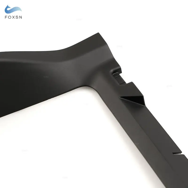 

Декоративная накладка на центральную панель подстаканников для BMW X5 E70 2008-2013, X6 E71 E72 2008-2014, артикулы 51166956756, 51169129401