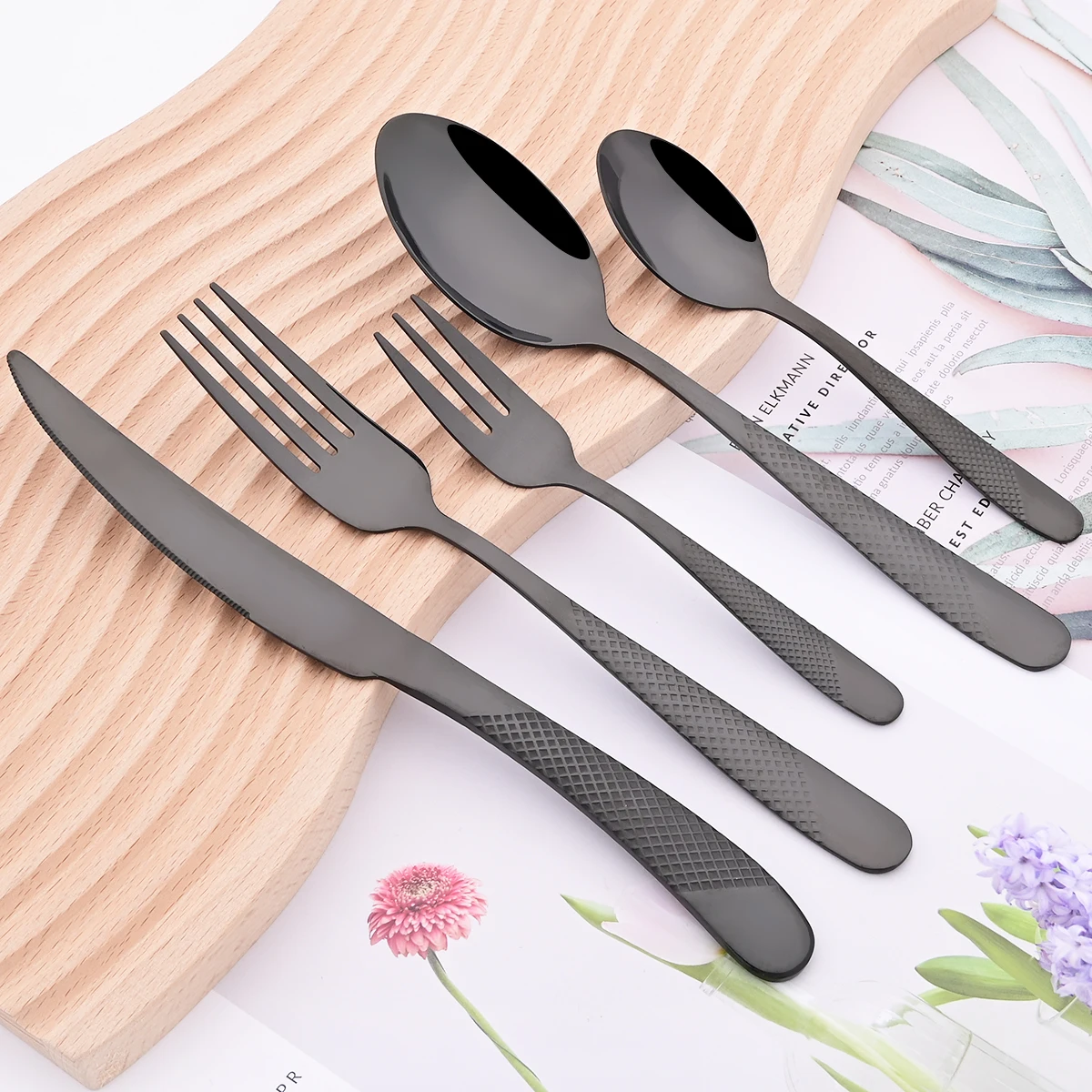 30Pcs Hammer Pattern Handle Black Cutlery Set Knife Spoon Fork Dinnerware Cake Fork Teaspoon Tableware Stainless Steel Flatware