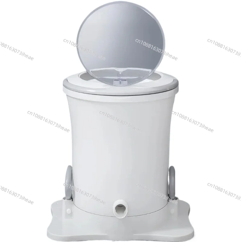 Manual dehydrator drying bucket