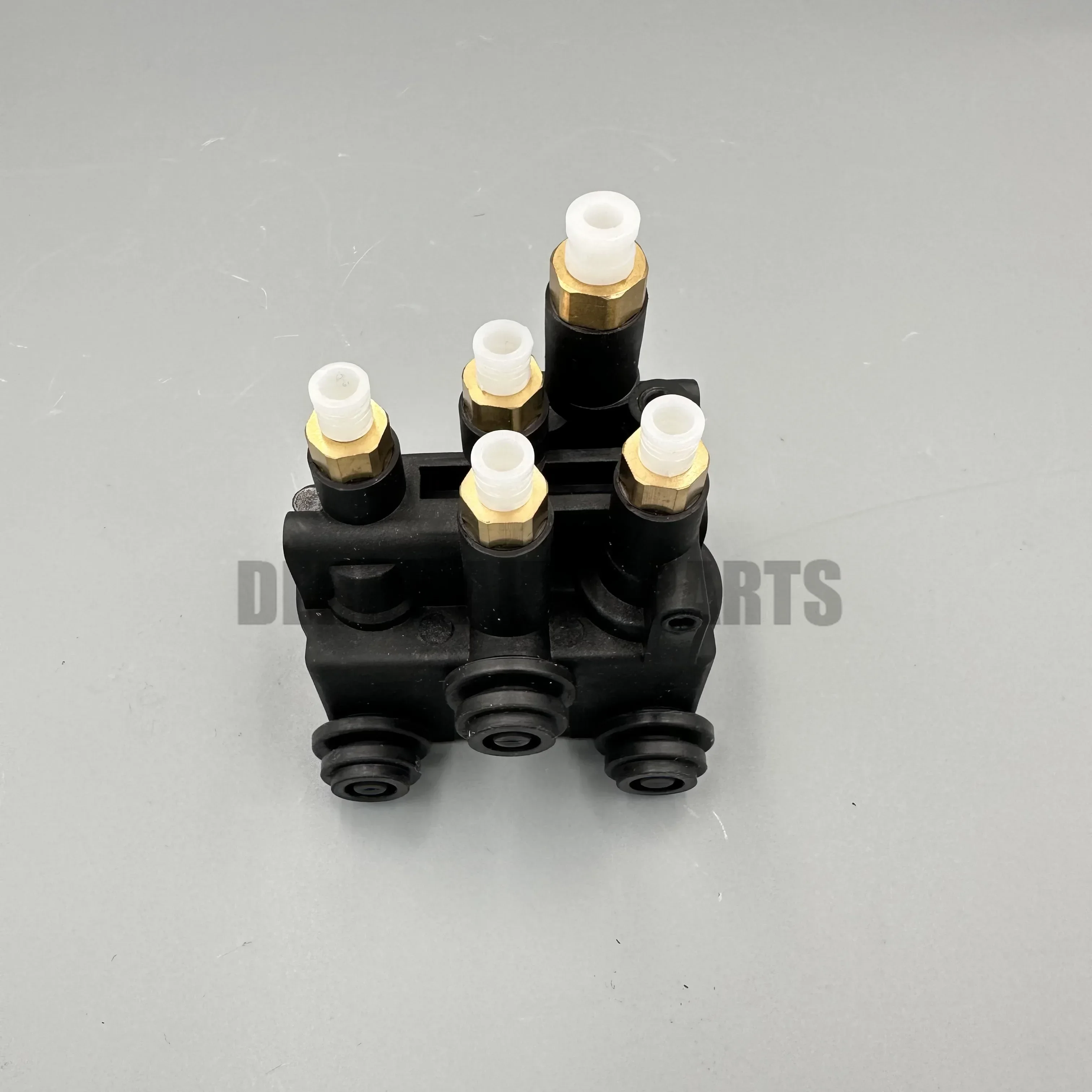 Rear Air Suspension Compressor Valve Block For Range Rover 2013-2016 L405 LR070246 LR037082 LR176326 LR113342 T4K1338