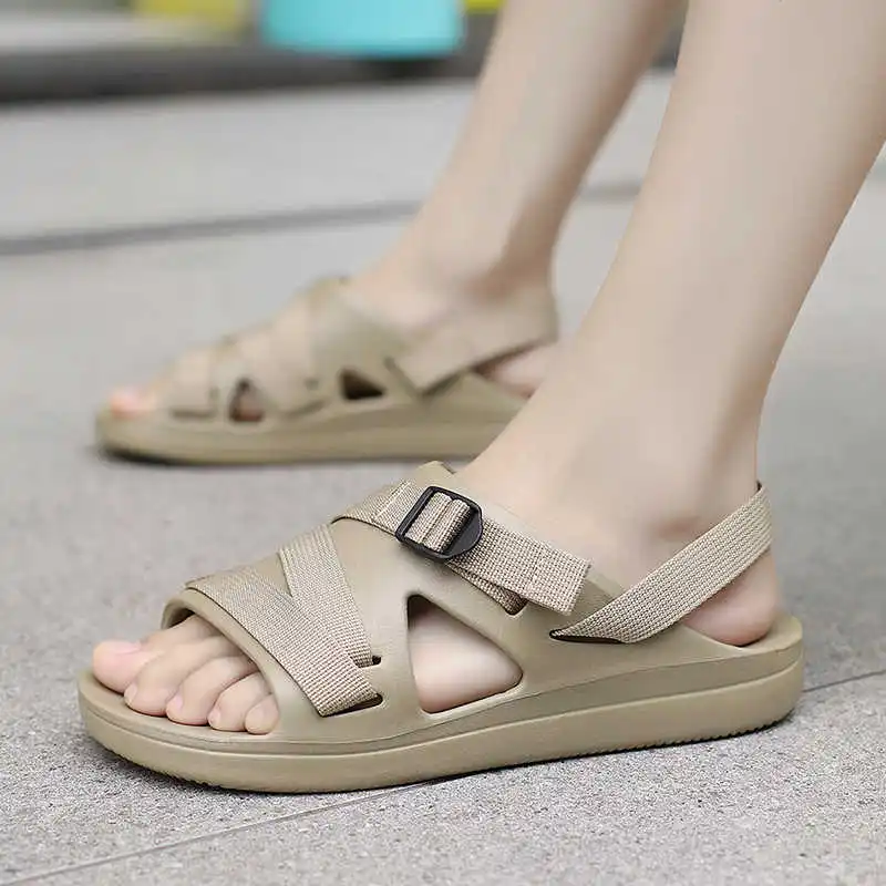 Lightweight Light Weight Man's Gray Shoes Slippers Beach Flip Flop Leopard Sandals Sneakers Sport Sapatos Sheos Suppliers
