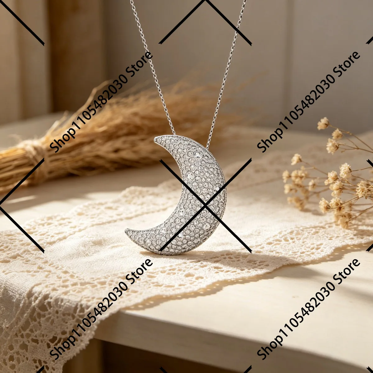

Triple Circle Interlocking Necklace Sleek Elegant Style