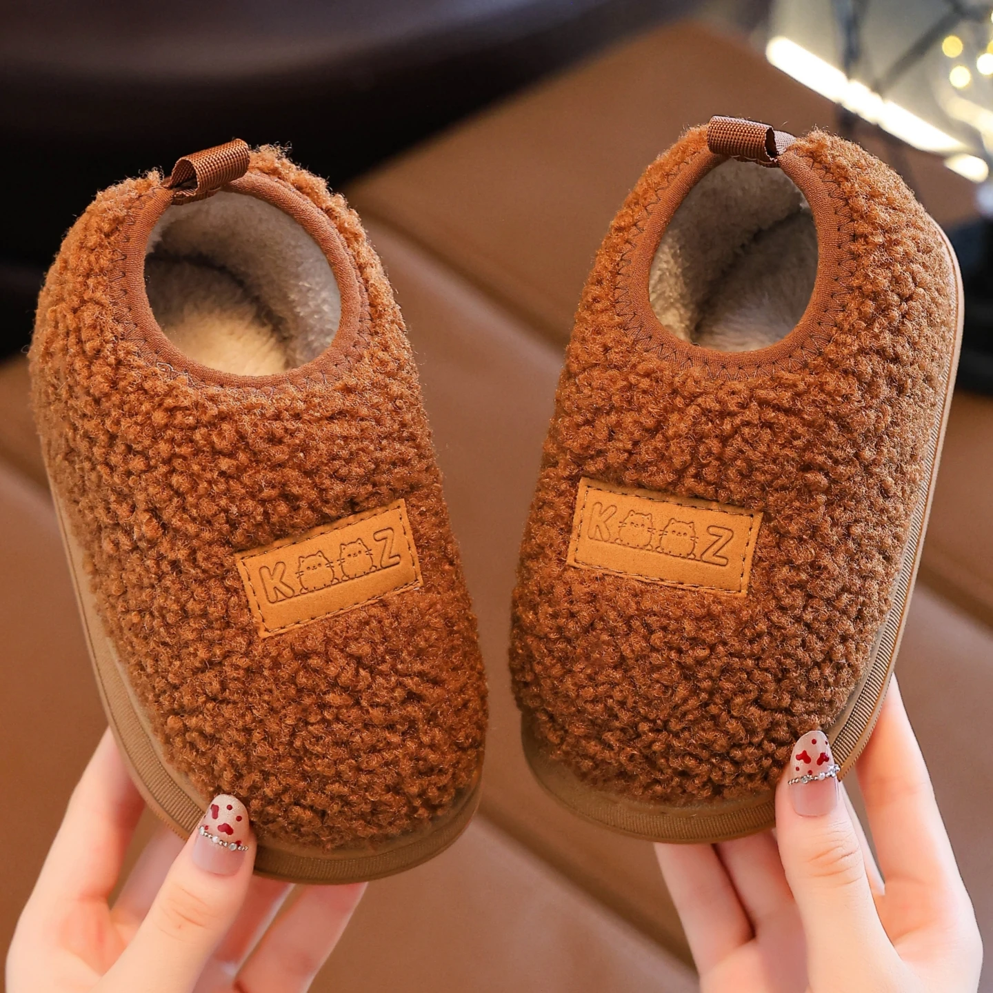 Kids Boys & Girls House Shoes, Student Winter Simple Casual Comfortable Furry Indoor Home Slippers