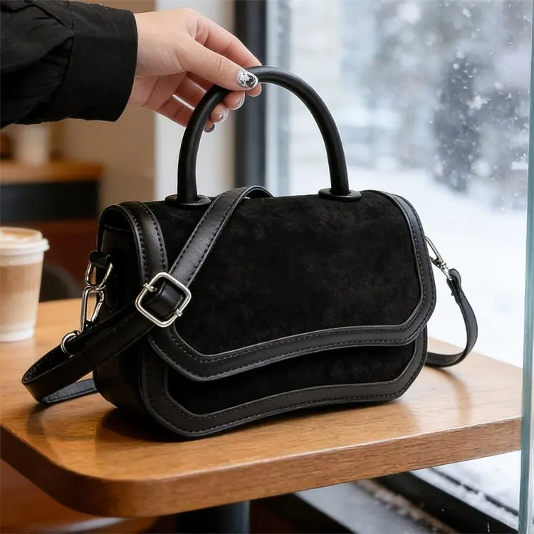 

Chic Color Block Patchwork Crossbody Bag - Korean-Inspired Minimalist Small Square Shoulder Tote for Women