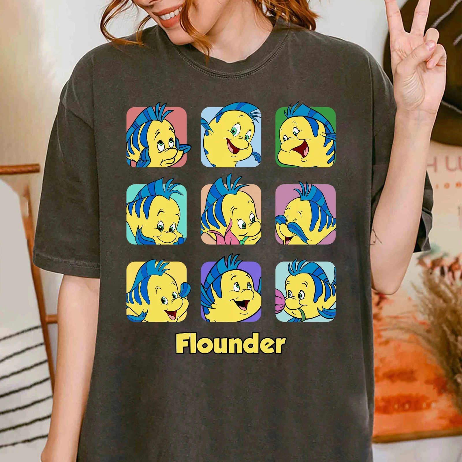 Camisa Disney Flounder Mood La Sirenita para hombre, mujer y niño. Capa base de algodón informal y moderna para todas las estaciones.