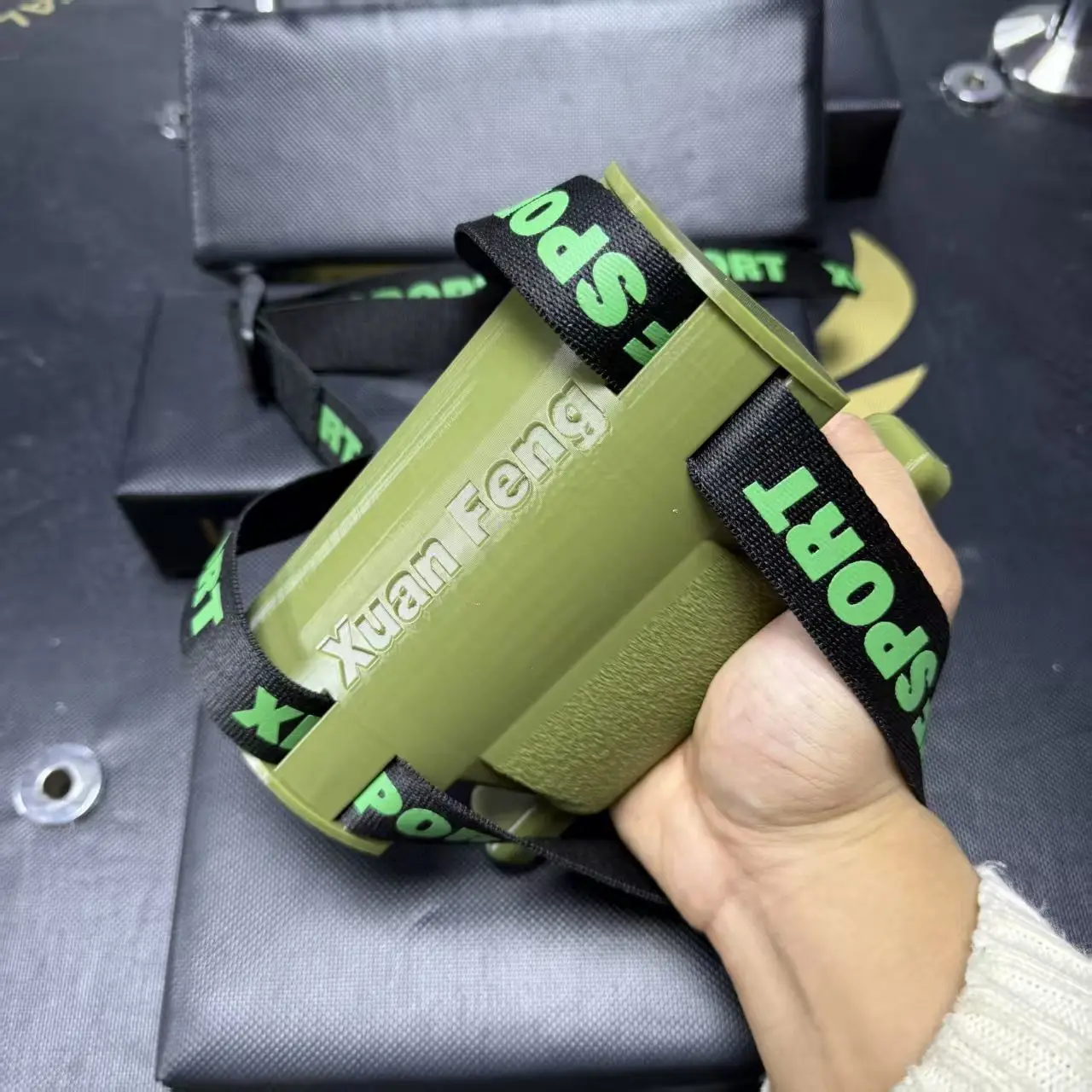Excavator Bionic Wrist Flexion Training Gripper Hand Grip Armwrestling Equipment Forearm Exerciser Pronation Handle Strengthener