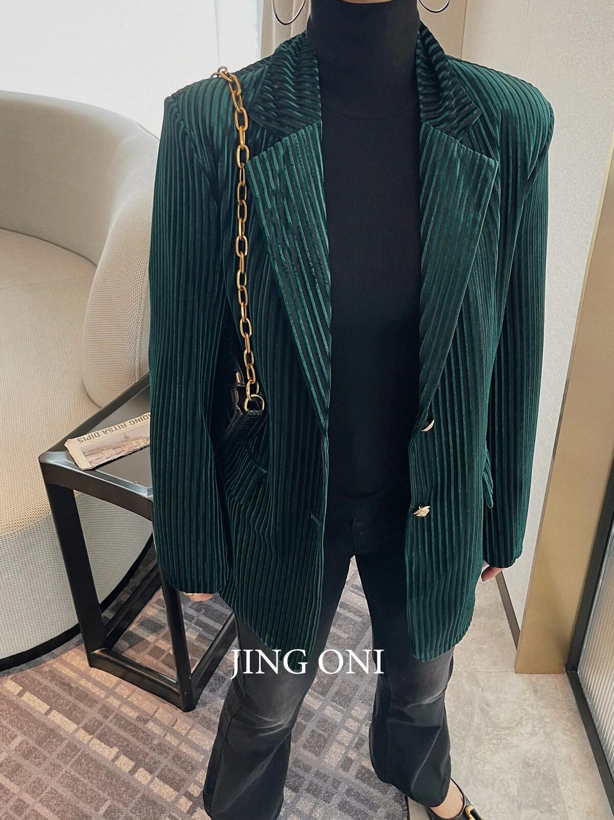 Velvet Blazer Jacket Elegant Woman Clothing 2023 Vintage Korean Fashion Style Autumn Y2K Coat Outerwears Chic Crop Tailored New