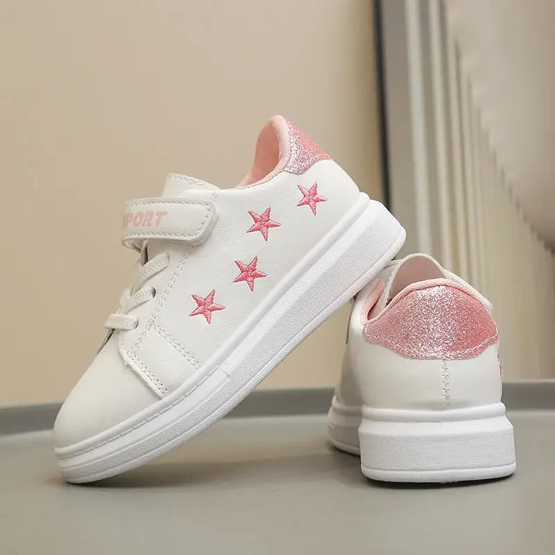 

Fashion Embroidered Star Velcro White Sneakers Girl 2025 Autumn Round Toe Thick Bottom Shoes Casual Non Slip Skateboard Shoes