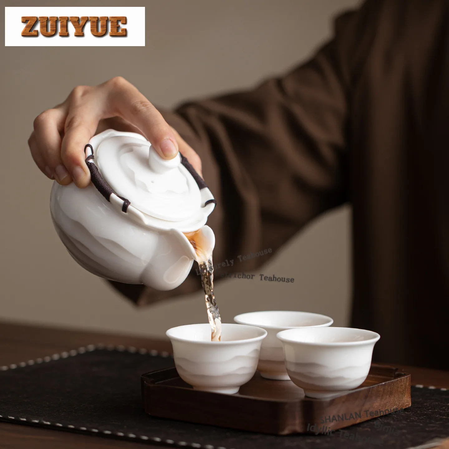 260ml Ink Wash Distant Hills Hand Grab Teapot Creative Tea Infuser Pot Tea Maker Kettle With Strainer Teaware Ornaments Craft