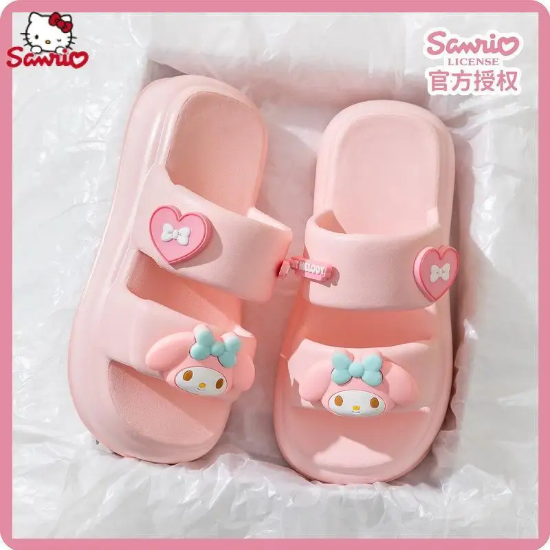 

Сандалии Sanrio женские с мультяшным принтом Hello Kitty Cinnamoroll Kuromi Melody, пляжная обувь, мягкая подошва, Нескользящие, подарок