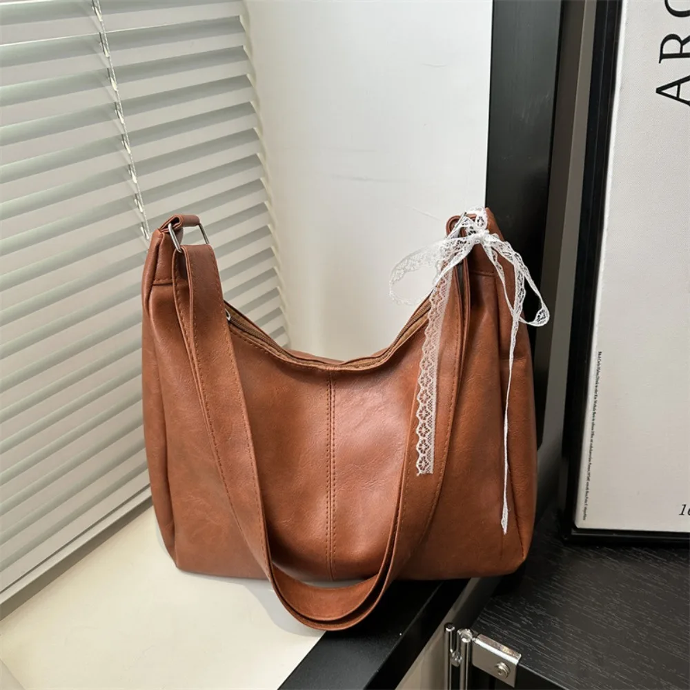 

Simple Vintage Shoulder Bag Solid Color PU Leather Cross Body Bag High-Capacity Commuting Tote Bag for Women
