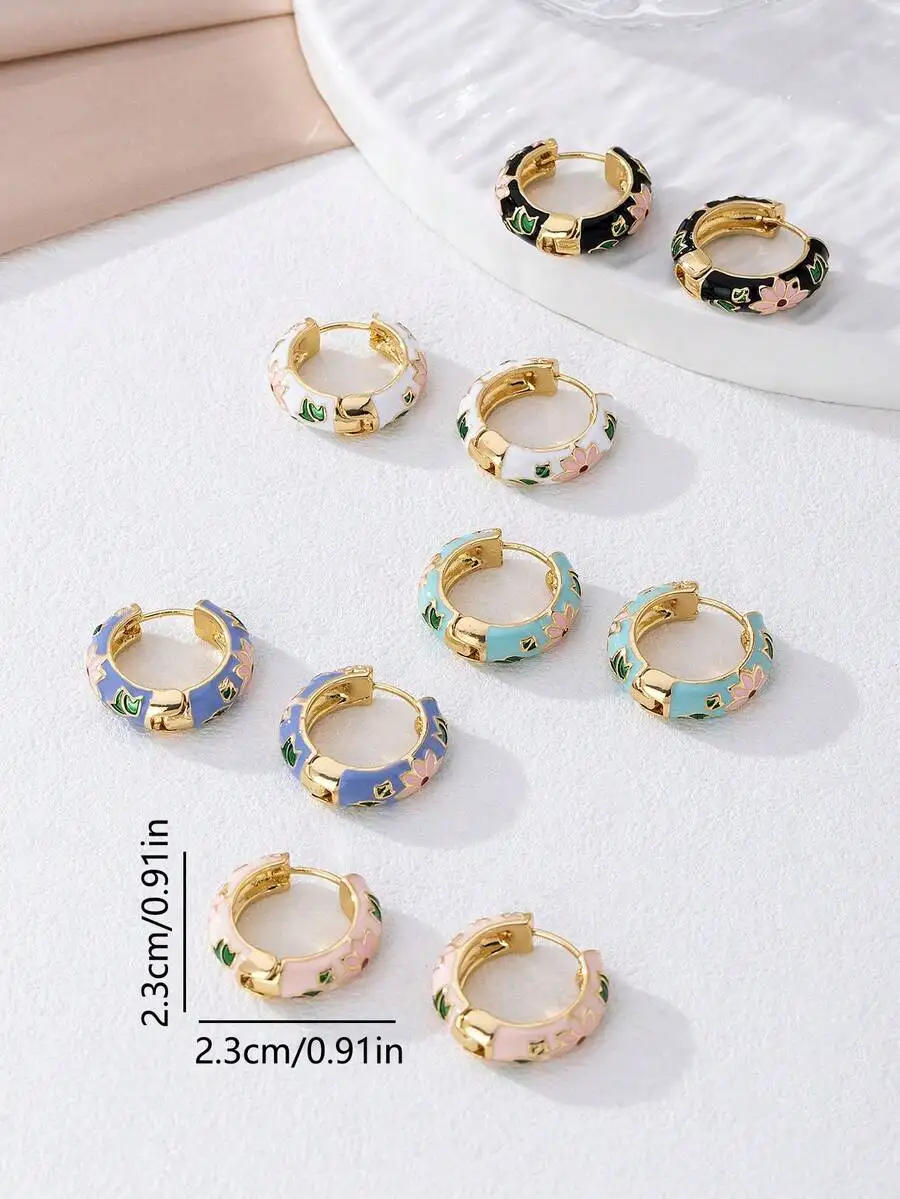 

Retro Enamel Floral Pattern Hoop Earrings For Women