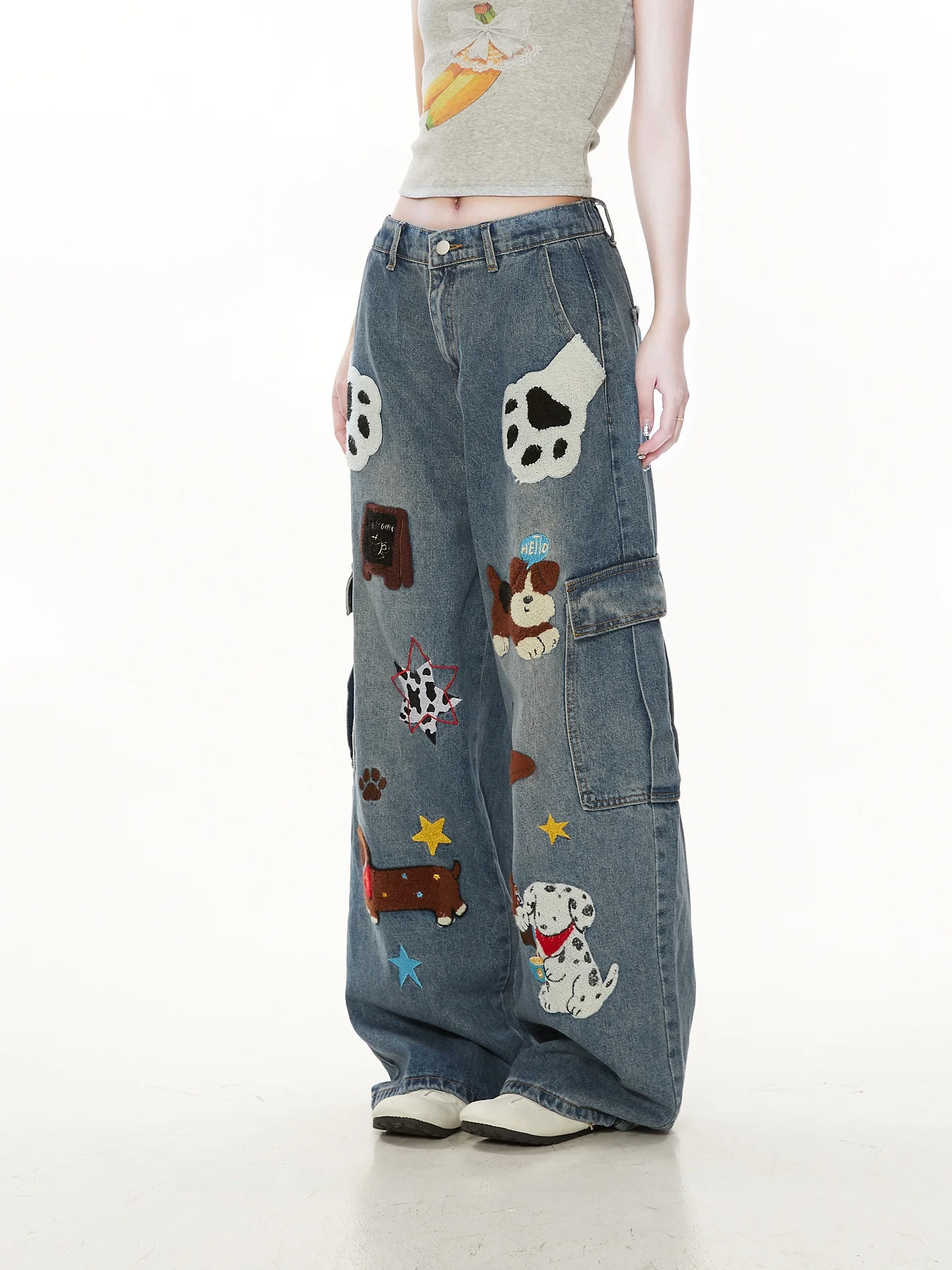 

Retro American High Street Feel Loose Women's Jeans Embroidered Towel Dogs Spring 2026 Natural Waist Cotton Breathable
