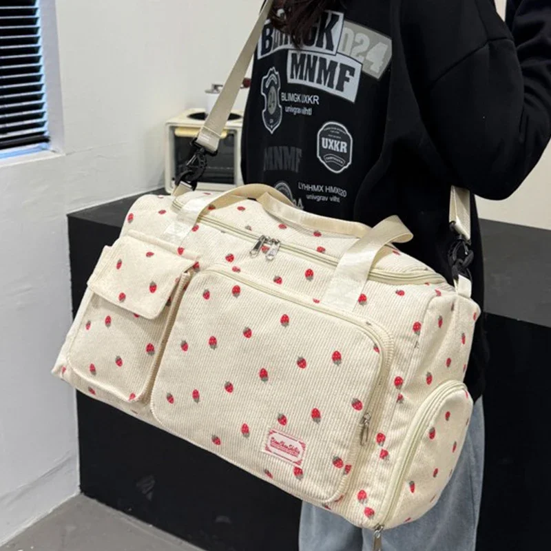 

Strawberry Travel Bag Large Capacity Corduroy Luggage Bag Lightweight Crossbody Bag Multifunctional Sports Fitness Bag Handbag