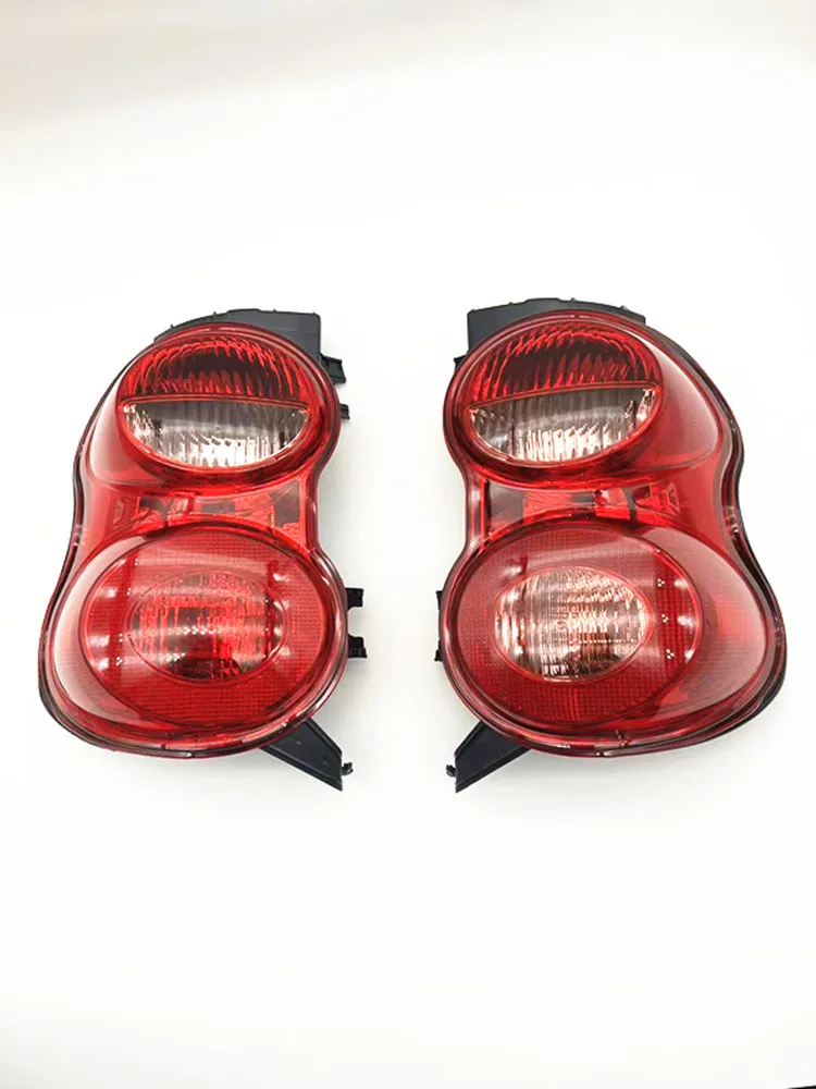 

OE; A4518200164 A4518200264 for Mercedes-Benz Smart Elf Rear Left or Right Taillights Fog Lamp W451