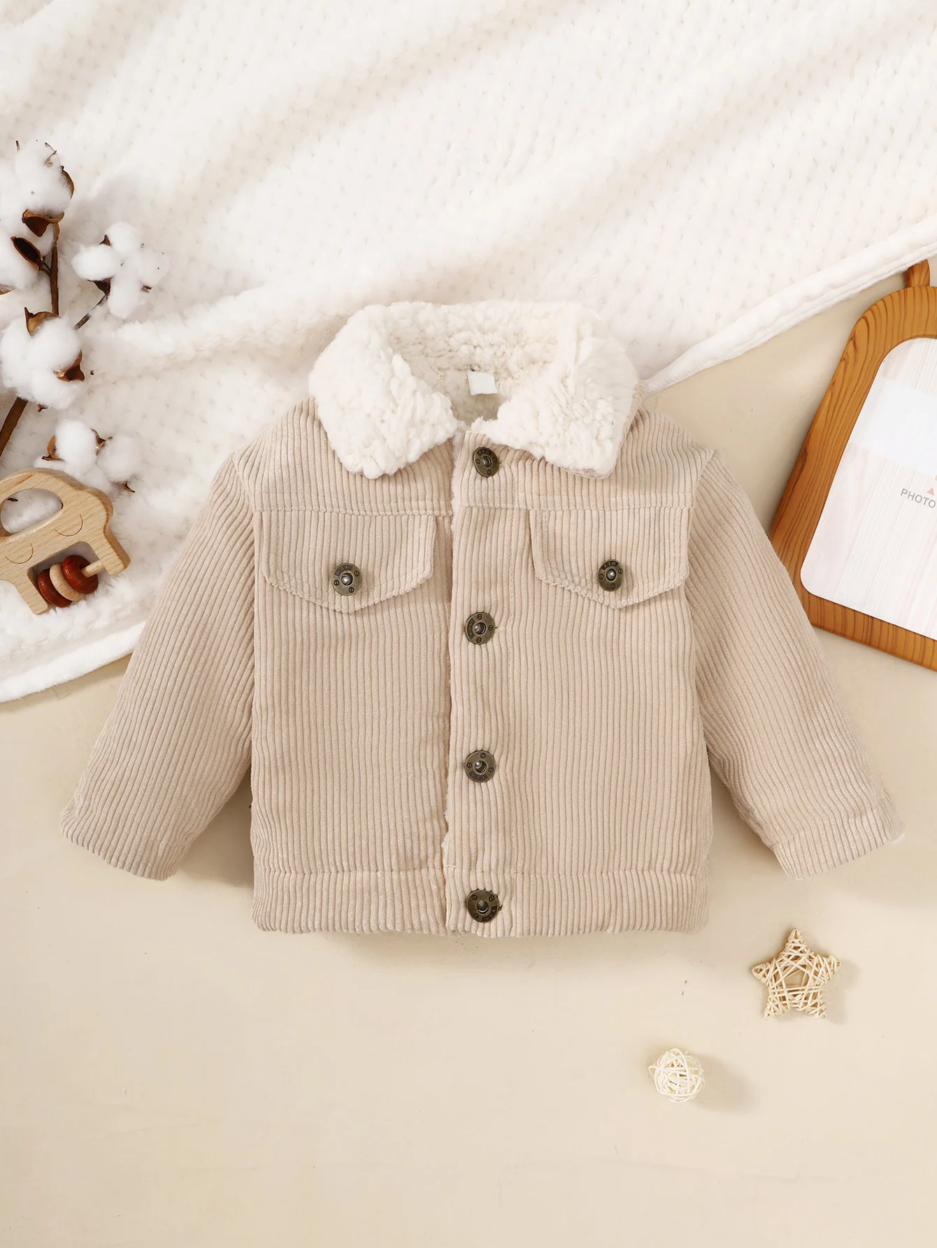 Winterjacke für Mädchen – Beige/Mantel mit Knopfleiste vorne und Plüschkragen, nicht dehnbare, cordähnliche Textur, einfacher Knopfverschluss für