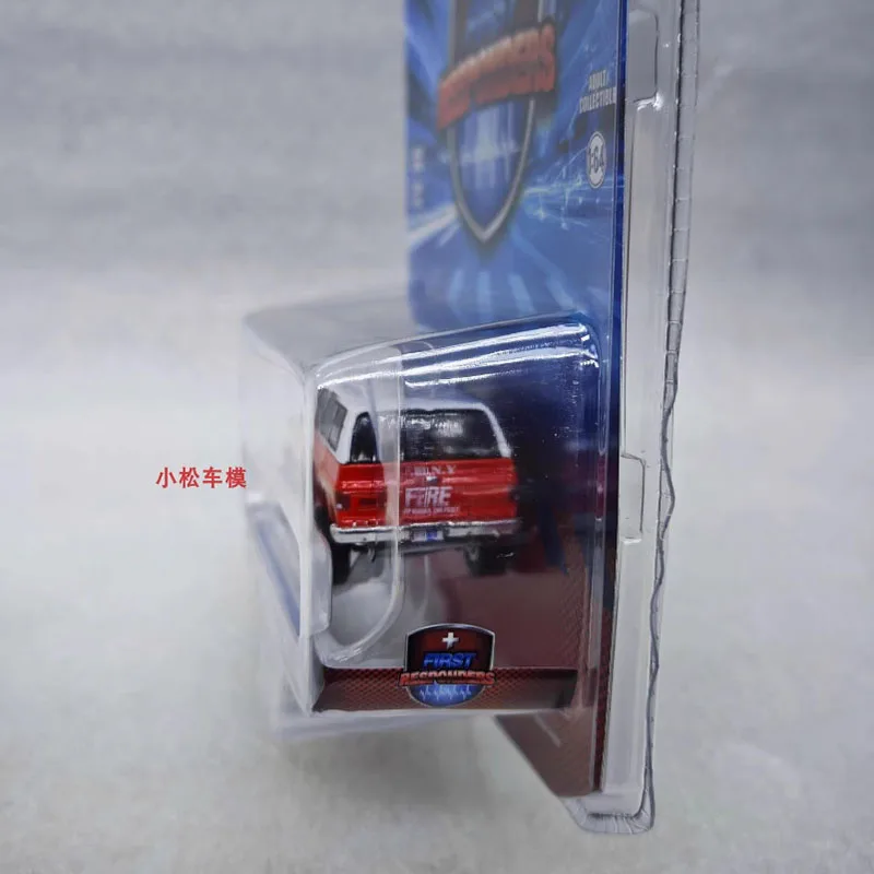 Greenlight Diecast Scala 1:64 1987 GMC Jimmy's Modello di auto di simulazione in lega Collezione statica Decorato Giocattoli di festa Regalo souvenir