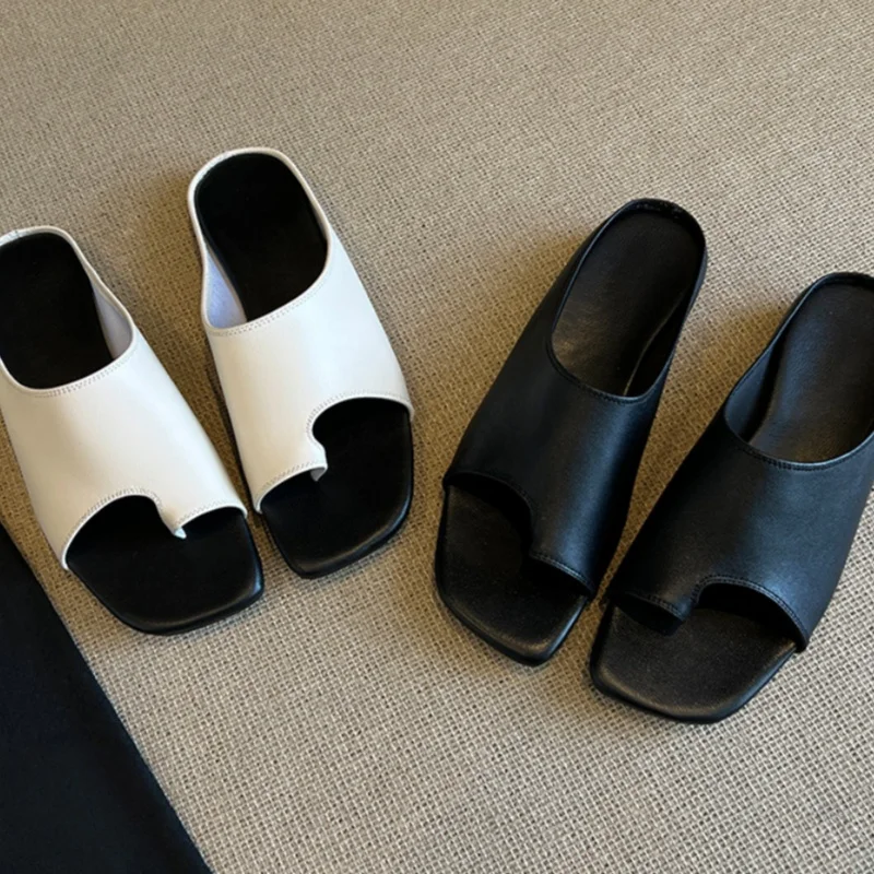 Nuevas zapatillas de verano para mujer, zapatos de cuero genuino para mujer, zapatos de tacón bajo con punta cuadrada, sandalias sin cordones para mujer, chanclas