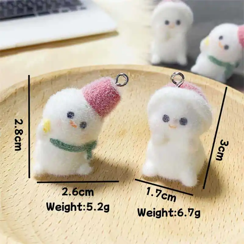 20pcs Cute Christmas Snowman charms Flocking cartoon snowman shape resin dolls pendant for Keychains DIY Jewelry make Accessorie