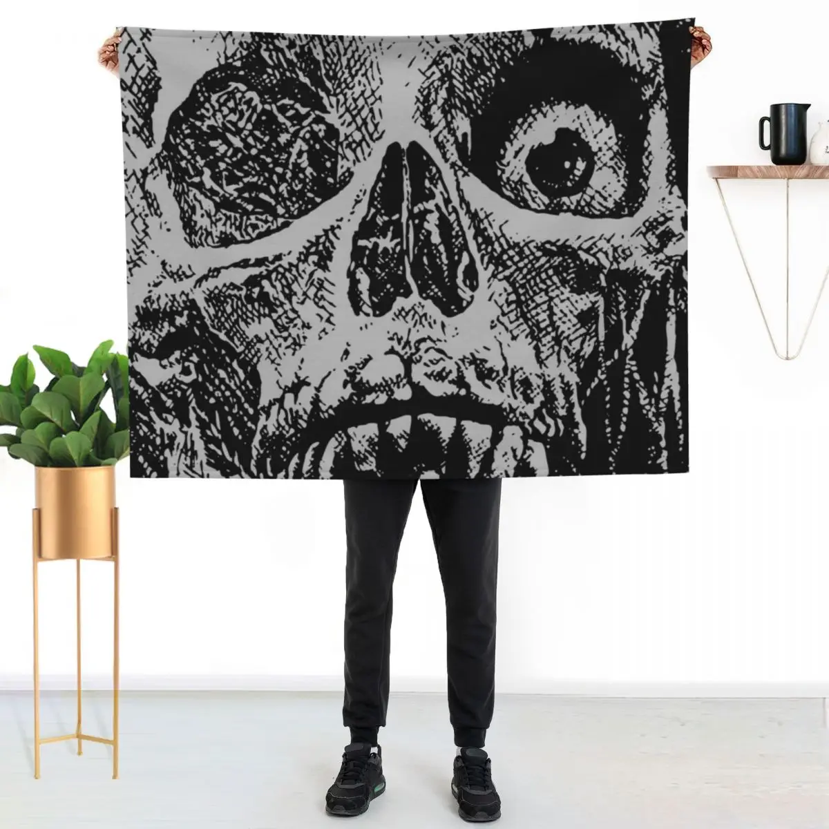 

Tales From The Crypt - Skull Throw Blanket Versatile Cozy Throw Blanket for All Occasions
