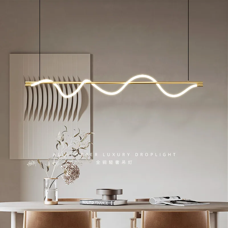 ثريا مطعم بسيطة من النحاس بالكامل، مصابيح إيطالية فاخرة لغرفة الطعام الراقية بتصميم كلمة واحدة