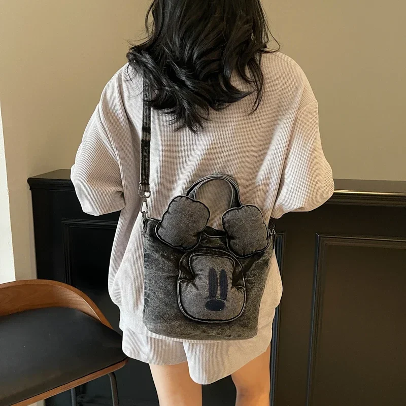 

Винтажная пляжная сумка из плетеной рафии ручной работы в богемном стиле с кисточками и съемной хлопчатобумажной подкладкой