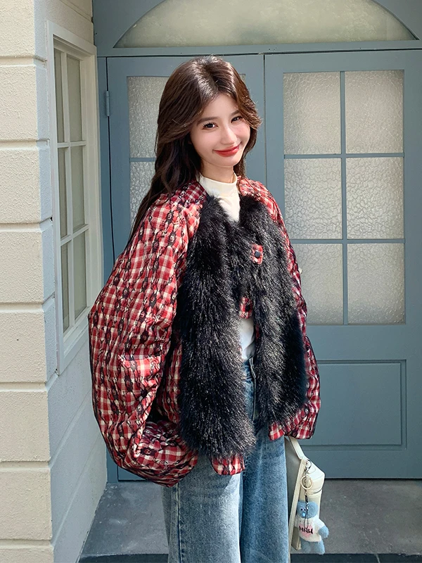 레드 플래드 플러피 여성용 패딩 재킷 2025년 신상 한국 스타일 루즈핏 따뜻한 화이트 다운 코트