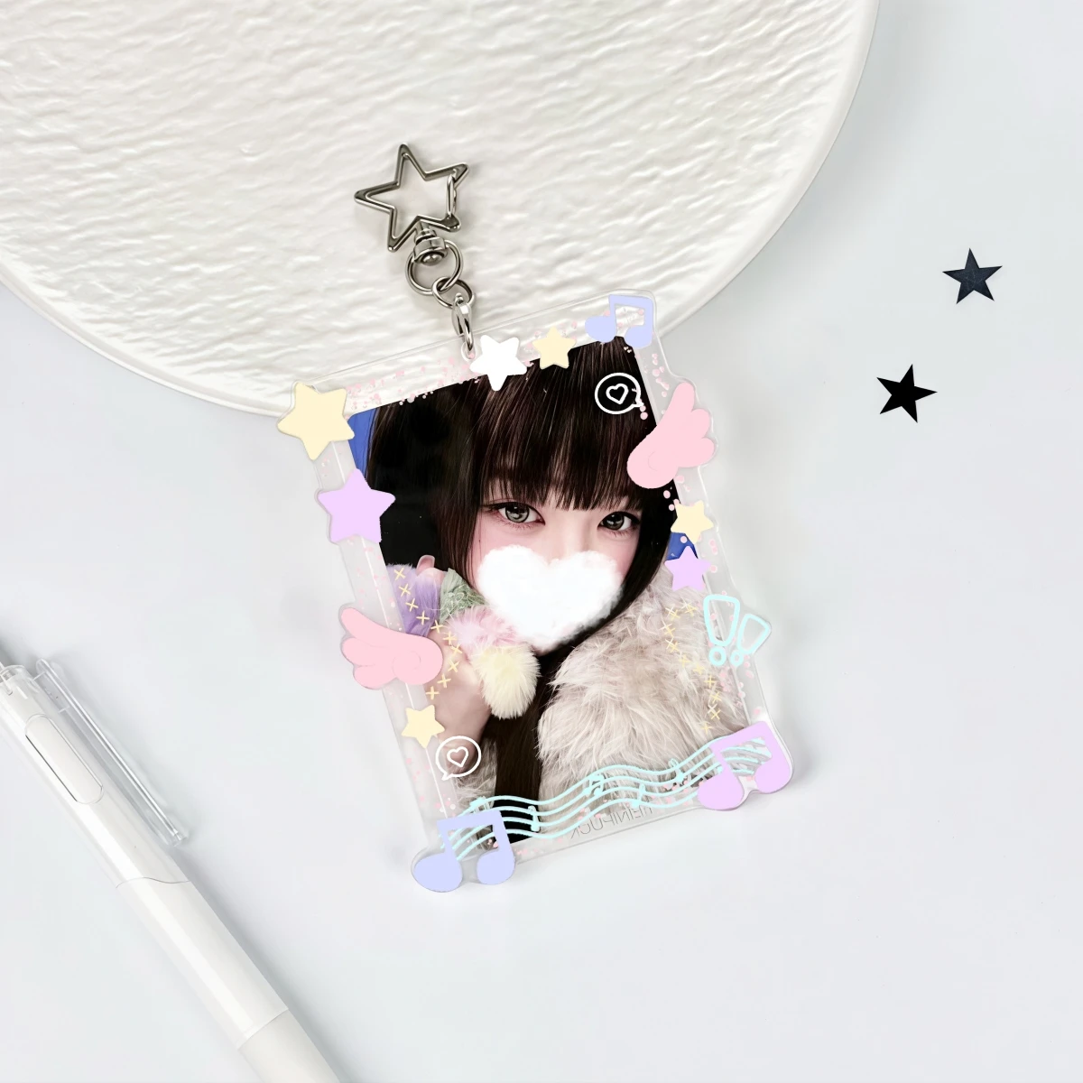 1Pc Transparent Acrylic Star-Wing Card Holder, 3inch Special-Shaped Transparent Photo Card Holders, Idol Photo Card Display Stand, High-Transparency Acrylic Material, Double-Sided Lamination, Idolme, Suitable for 3-3.5