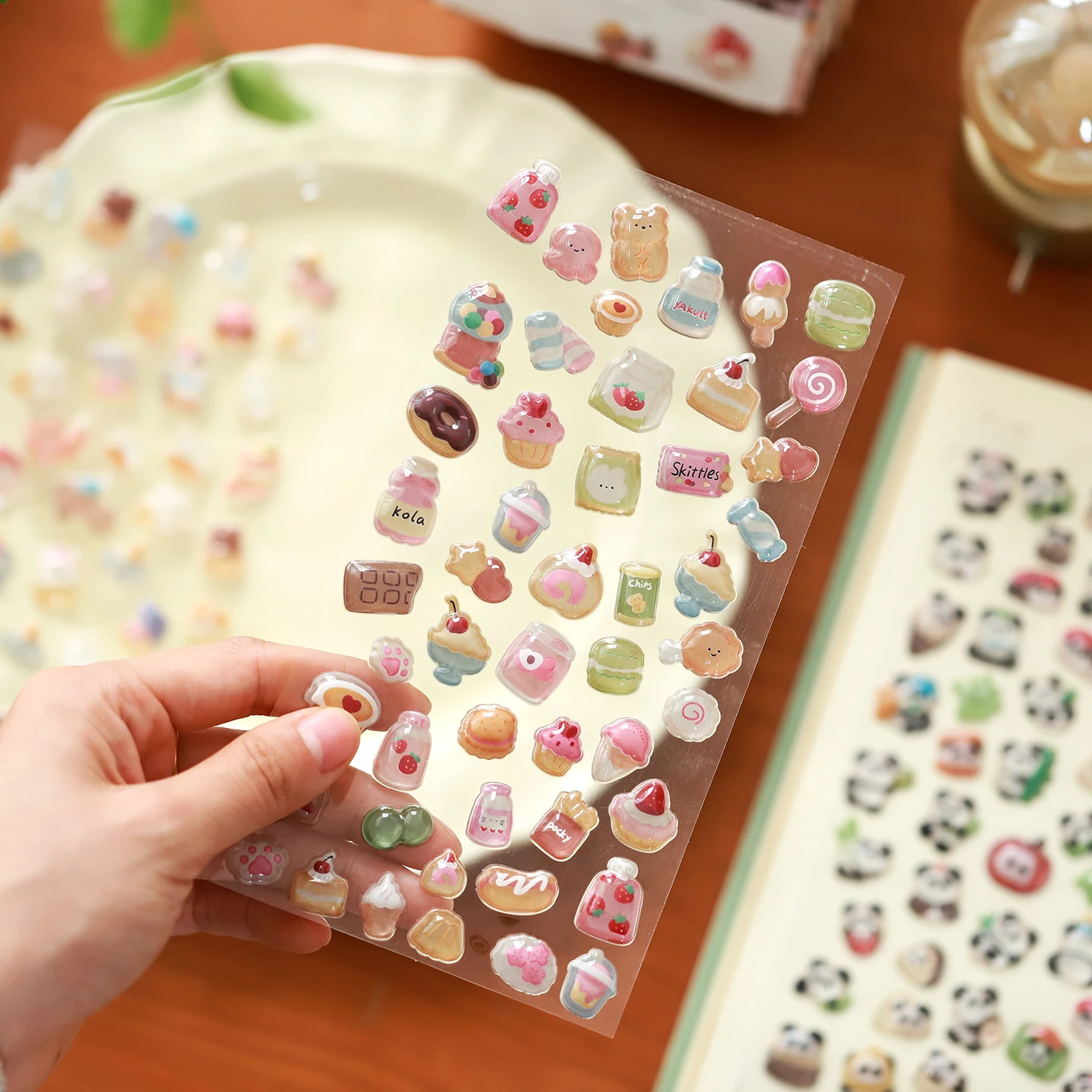 3D Stereo Stickers with High Aesthetic Value, Cute Ins-Style Decorative Patterns for Journals, Phone Cases, DIY Jelly Stickers, Crystal Stickers