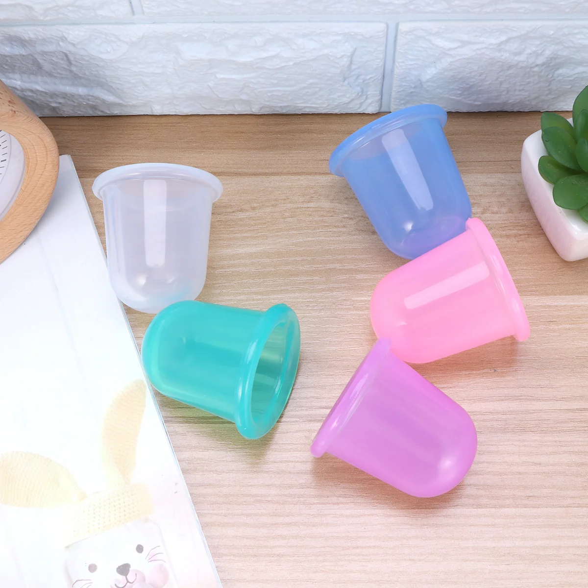 

5pcs Silicone Vacuum Cupping Cup Anti Cellulite Body Massager Back Neck Medical Pump Suction Cupping Cup for Adults (Blue, Pink,