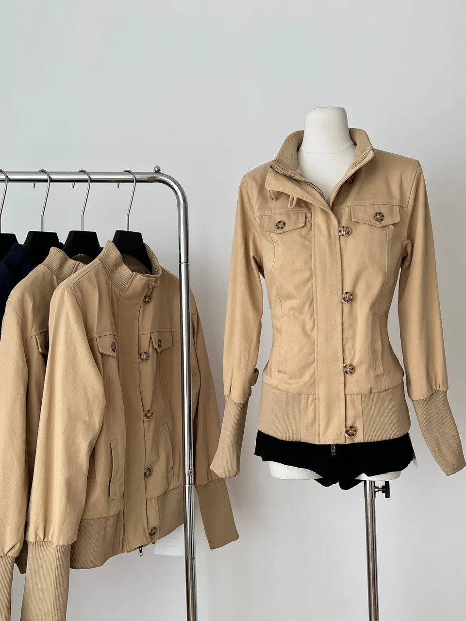 

Корейская женская куртка на молнии с высоким воротником, оригинальный дизайн, модная офисная одежда кактусного размера